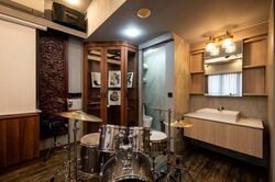 The Vales (D19), Condominium #615616361